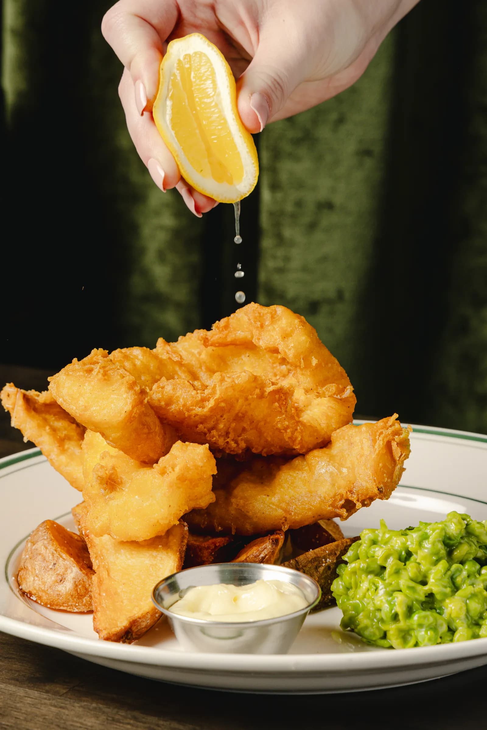 Fish and chips with mushy peas and tartare sauce